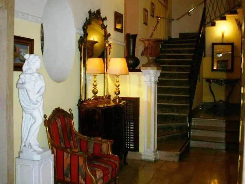 Hotel D'Este Rzym 3*,