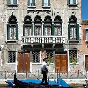 Palazzo Odoni Gæstehus Venedig